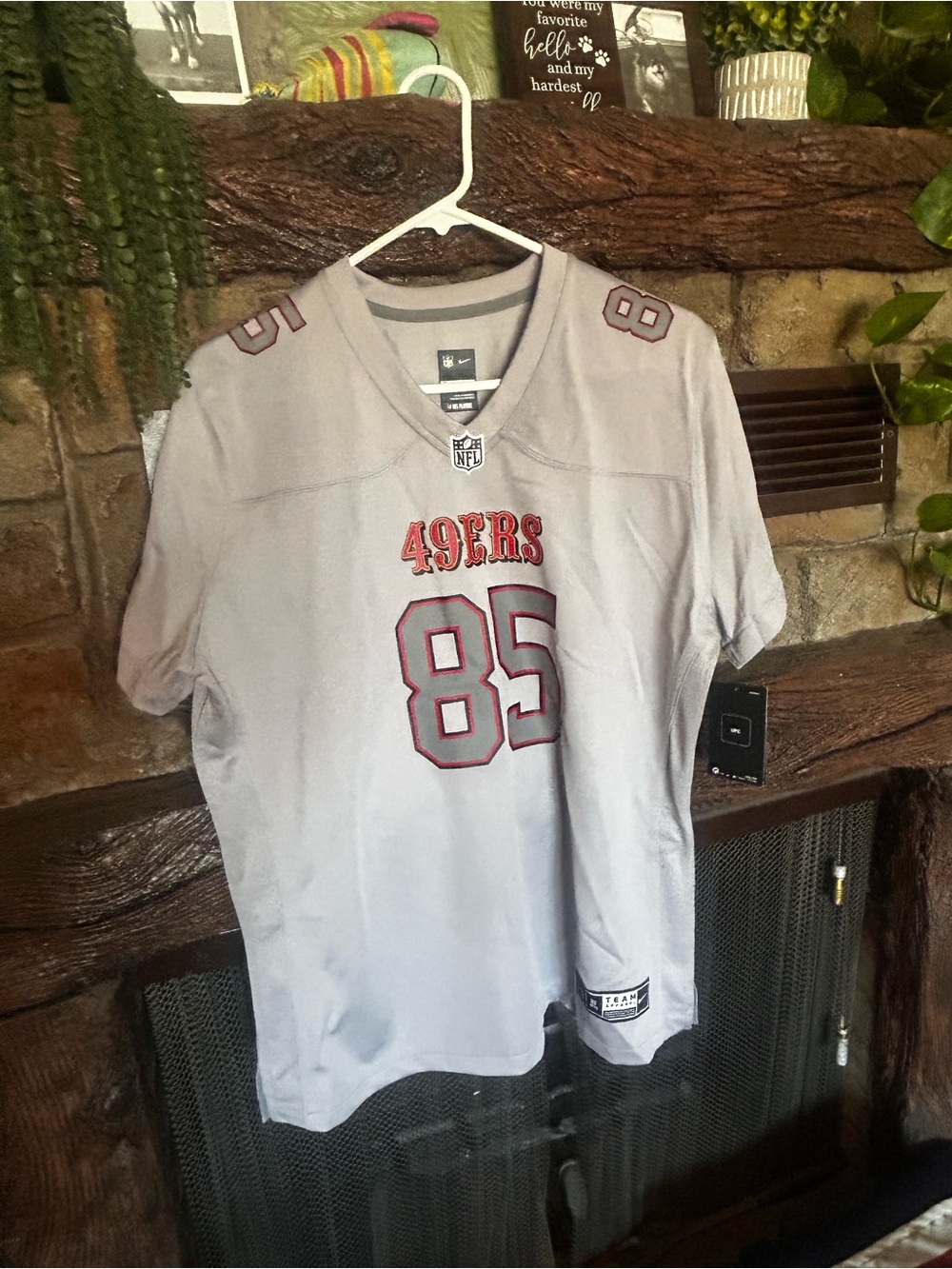 San Francisco 49ers #85 Women’s Football Jersey - Gray